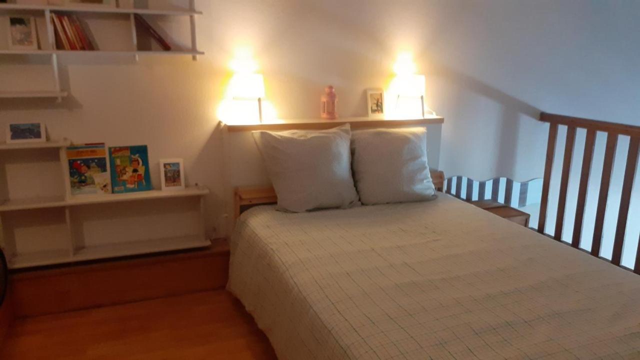 Appartement terrasse vue mer, plage gorguette à 1 minute à pied, wifi,clim, parking clos privatif Sanary-sur-Mer Esterno foto